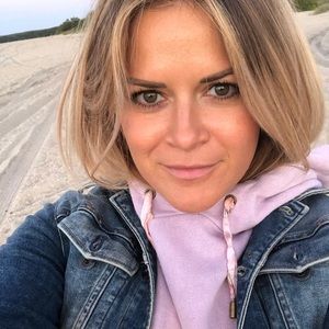 Meet your Posher, Nela